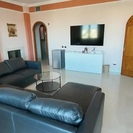 Giulia Affittacamere *